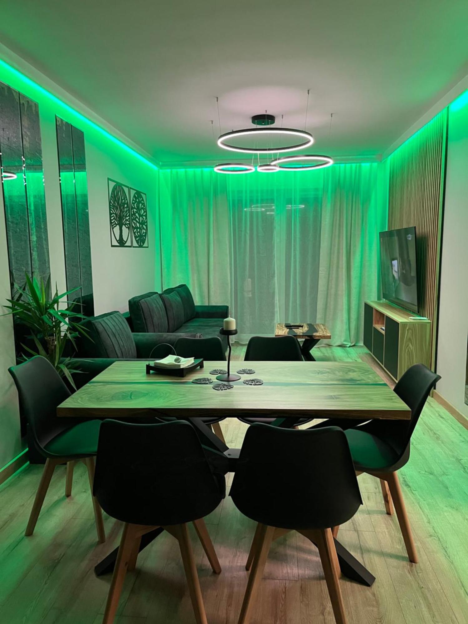 Jesionowe Apartamenty Nad Odra, Stare Miasto, Sauna W Jednym, Klimatyzacja , Garaz Podziemny 0 Zl, Odra River , Old Town, New Building, Air Conditioning, Sauna-One, Underground Garage Free Breslávia Exterior foto